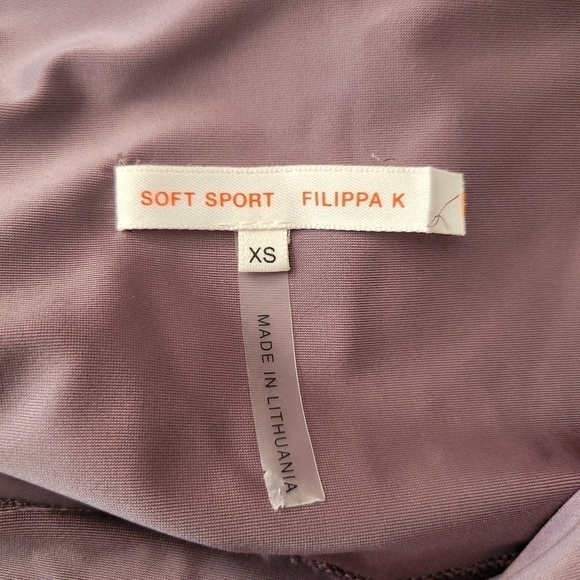 Filippa K Mauve Cropped Gloss Leggings - Picture 9 of 11